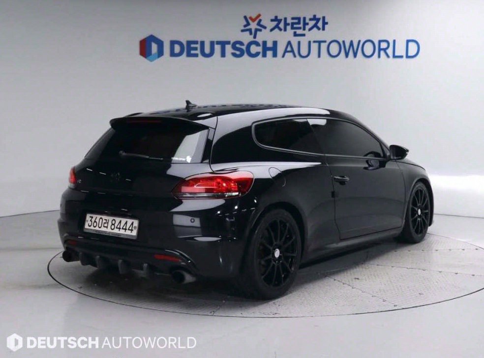 폭스바겐 시로코 2.0 TSI R 사진 2