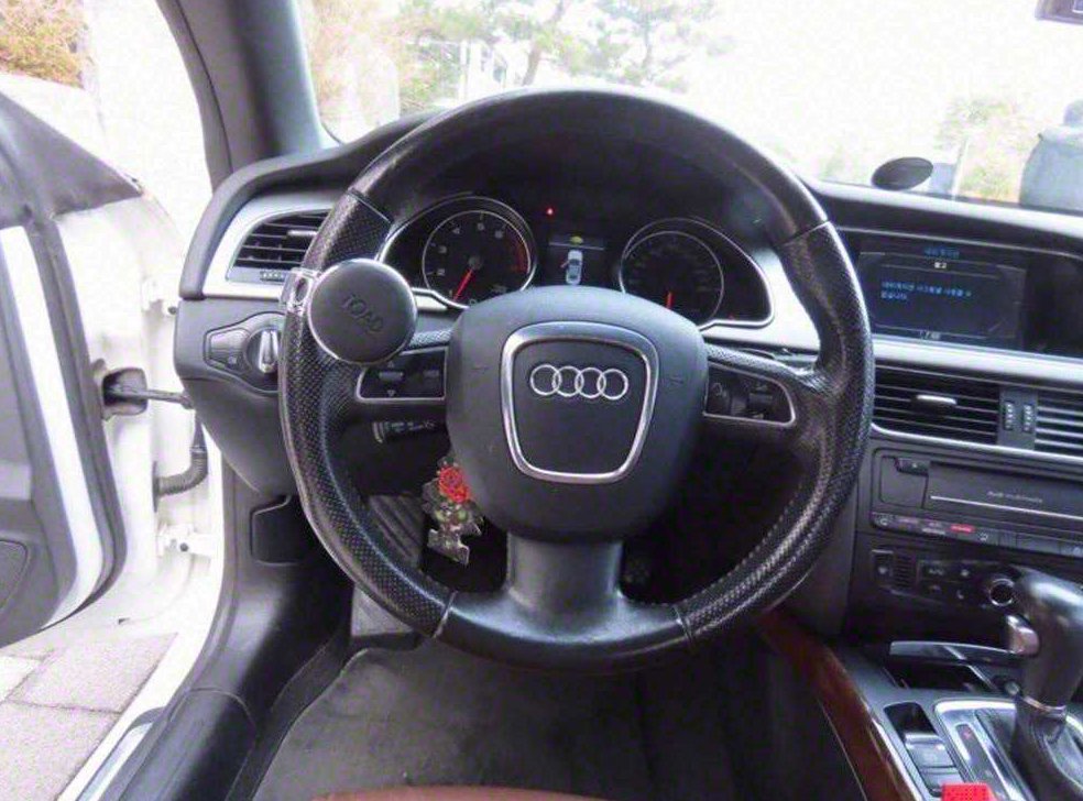 아우디 A5 2.0 TFSI 콰트로 카브리올레 사진 14