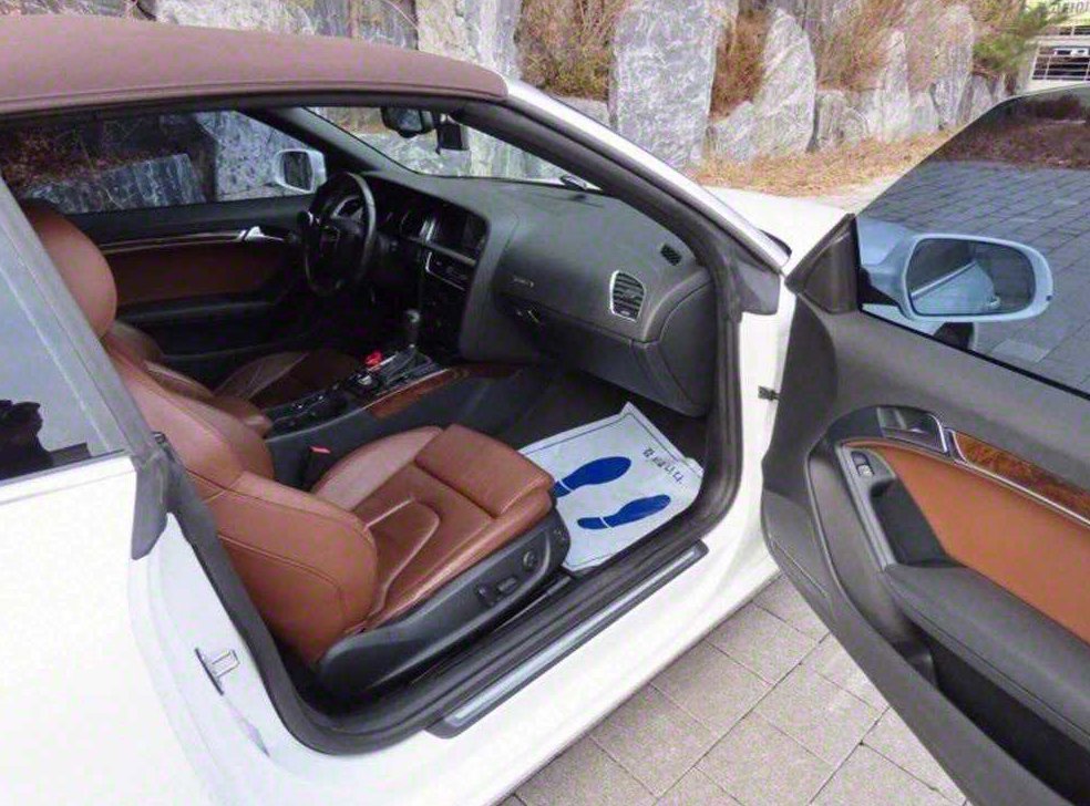 아우디 A5 2.0 TFSI 콰트로 카브리올레 사진 15