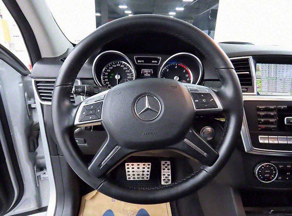 벤츠 M 클래스 ML350 블루텍 4매틱 사진 8