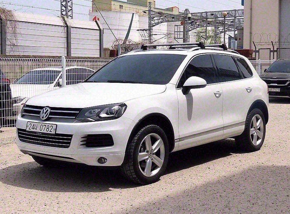 폭스바겐 투아렉 V6 3.0 TDI 블루모션 사진 2