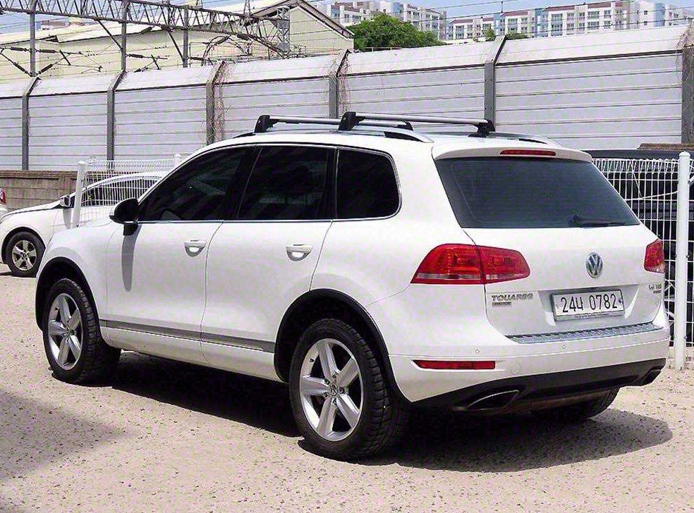 폭스바겐 투아렉 V6 3.0 TDI 블루모션 사진 3