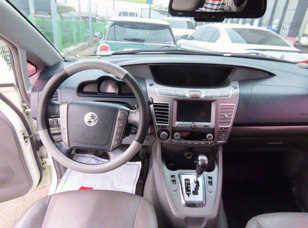KG모빌리티(쌍용)  코란도 4WD GT 사진 12