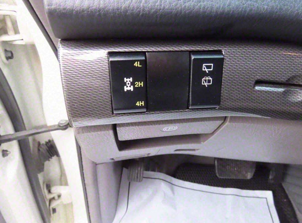 KG모빌리티(쌍용)  코란도 4WD GT 사진 9