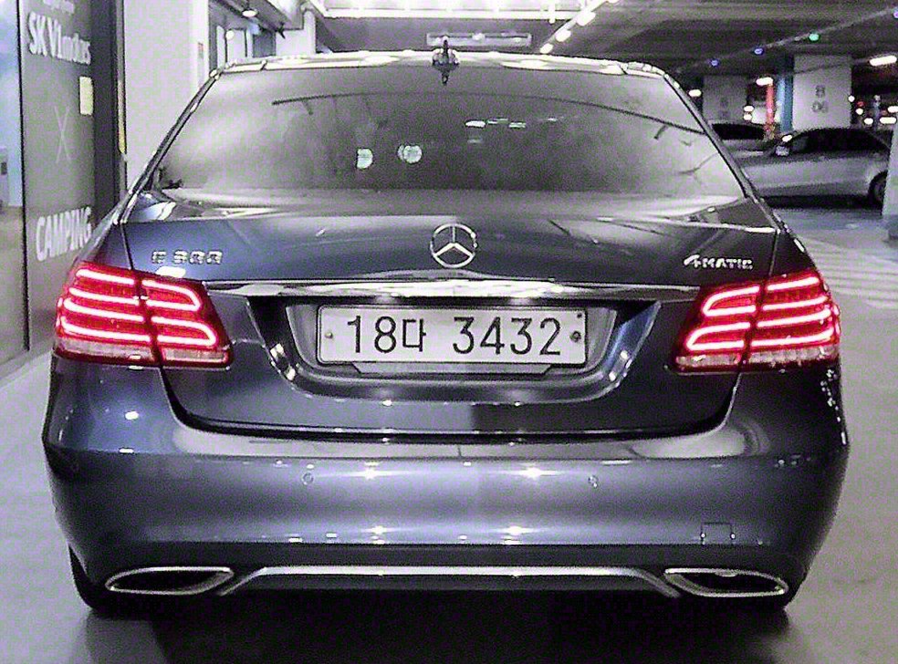 벤츠 E 클래스 E300 4MATIC 아방가르드 사진 5