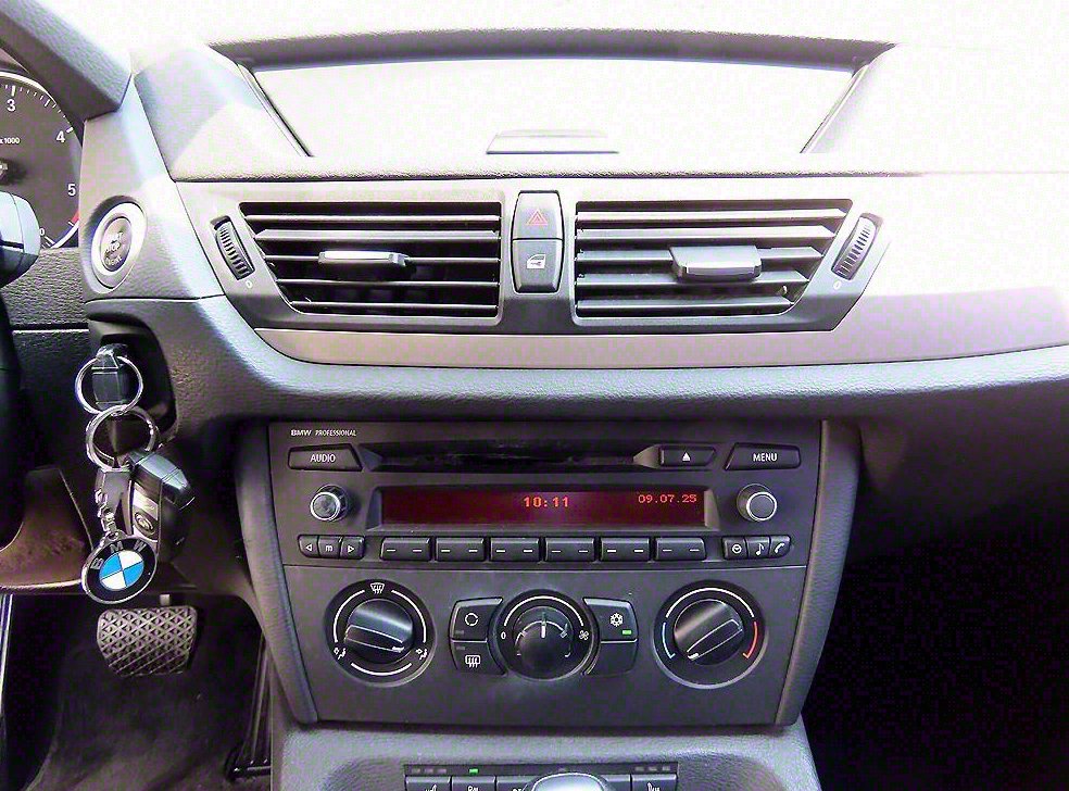 BMW X1 xDrive 18d 4WD 사진 12