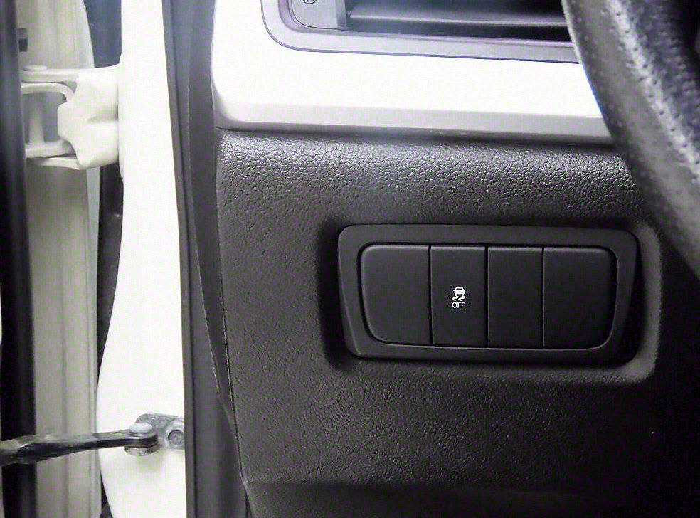 KG모빌리티(쌍용)  코란도 2WD 2.0 CVT 사진 12