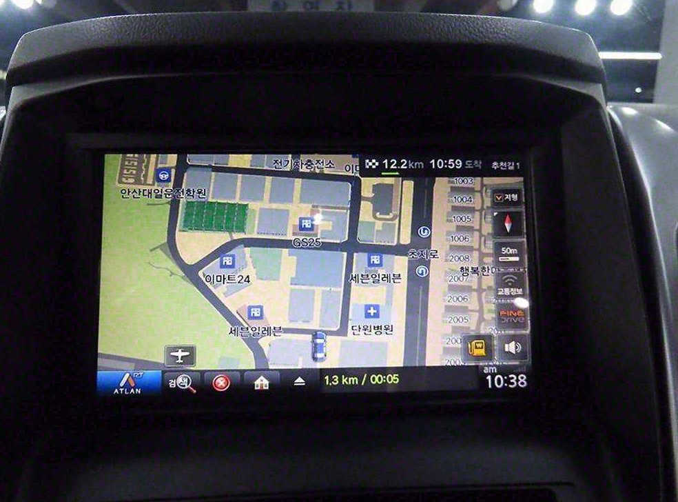 KG모빌리티(쌍용)  코란도 2WD 2.0 RX 사진 14