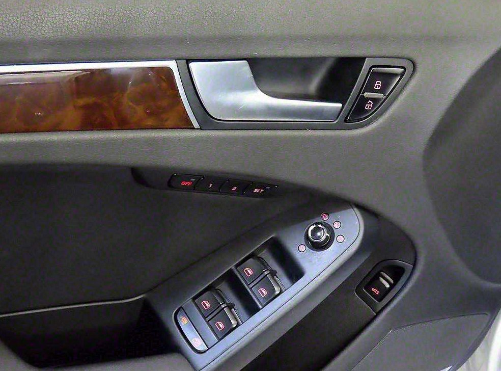 아우디 A4 2.0 TFSI 콰트로 사진 17