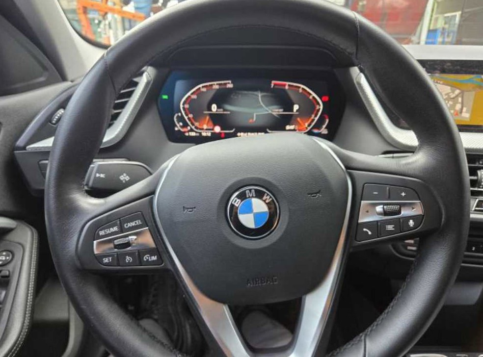 BMW 1시리즈 120i 어드밴티지 사진 10
