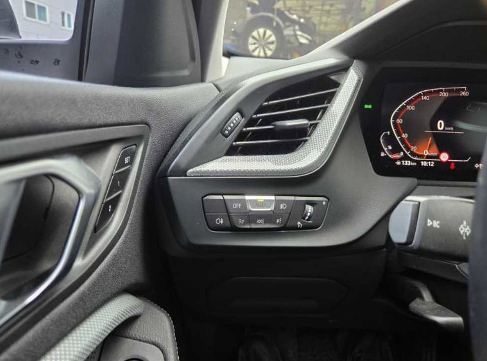 BMW 1시리즈 120i 어드밴티지 사진 12