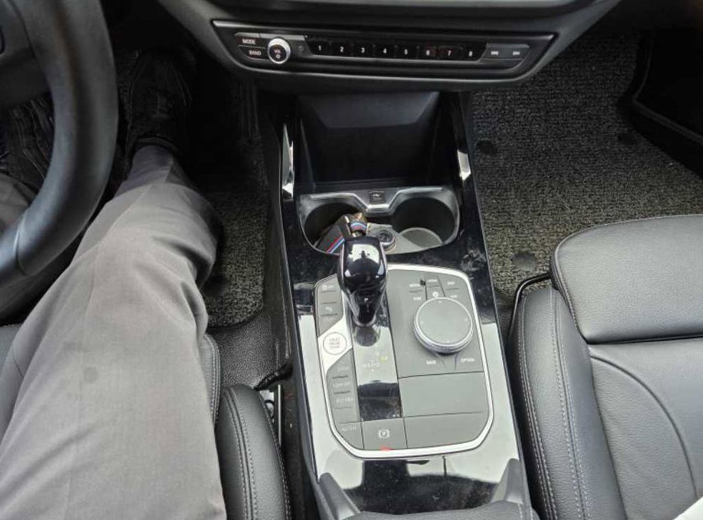 BMW 1시리즈 120i 어드밴티지 사진 14