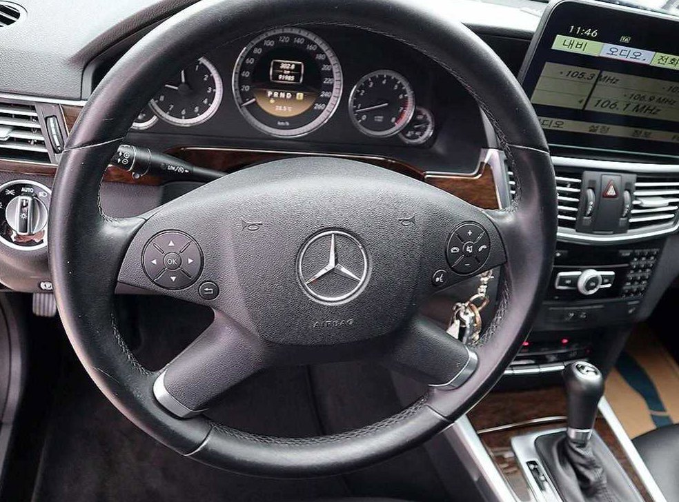 벤츠 E 클래스 E200 CGI 사진 10
