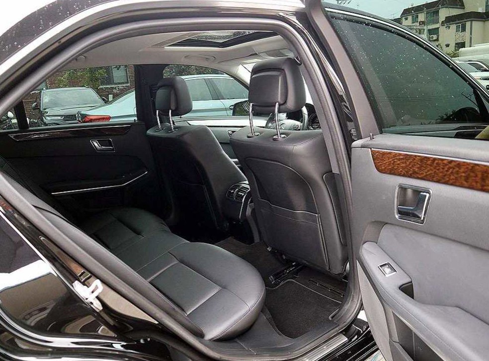 벤츠 E 클래스 E200 CGI 사진 12