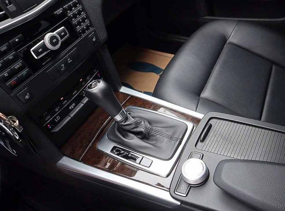 벤츠 E 클래스 E200 CGI 사진 13