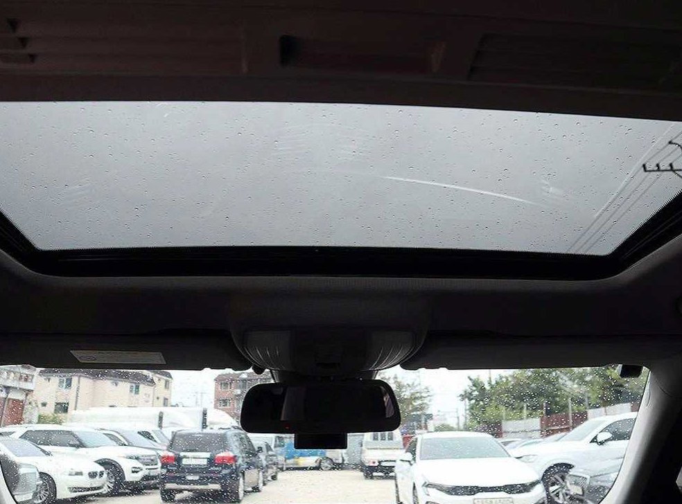 벤츠 E 클래스 E200 CGI 사진 14