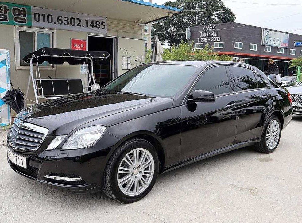 벤츠 E 클래스 E200 CGI 사진 2
