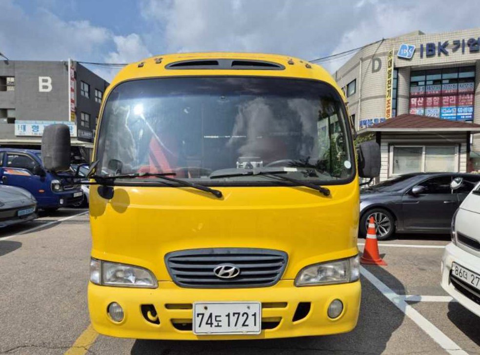 중대형버스 소형현대버스 캠핑카