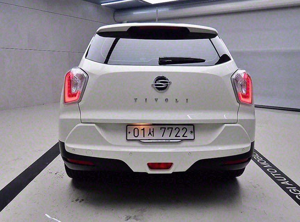 KG모빌리티(쌍용)  티볼리 디젤 2WD 1.6 LX 사진 3