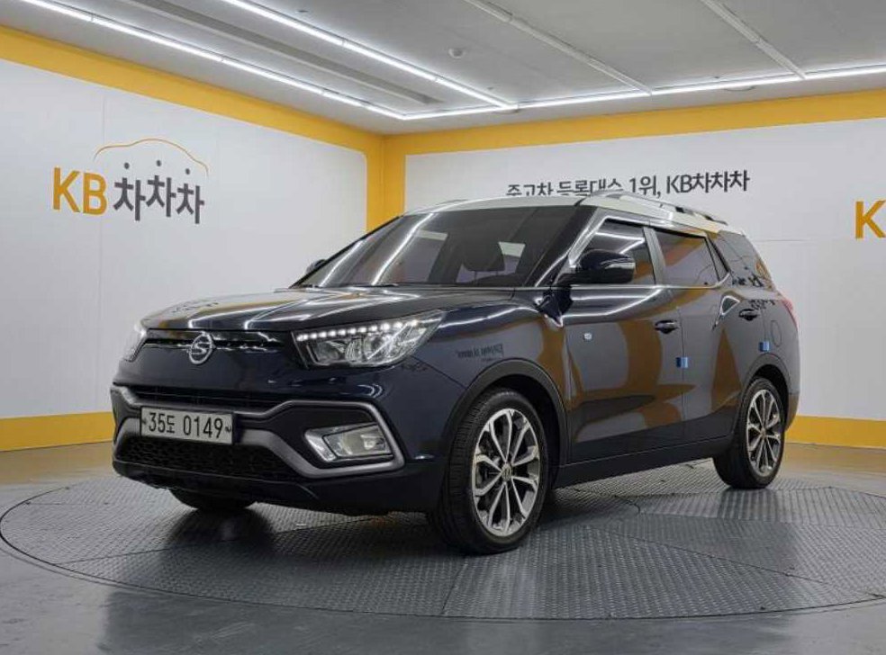 KG모빌리티(쌍용)  티볼리 2WD 디젤 1.6 IX 사진 2