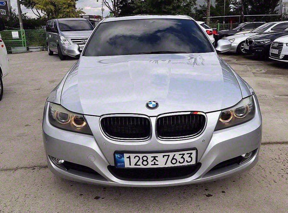 BMW 3시리즈 320i 세단