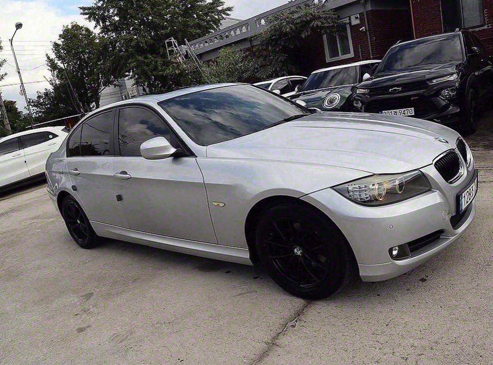 BMW 3시리즈 320i 세단 사진 19