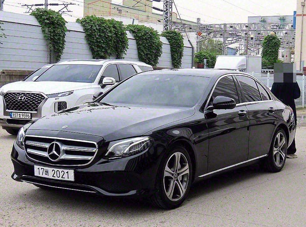 벤츠 E 클래스 E300 아방가르드 사진 2