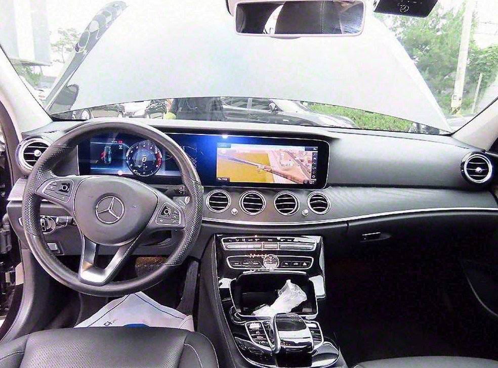 벤츠 E 클래스 E300 아방가르드 사진 7