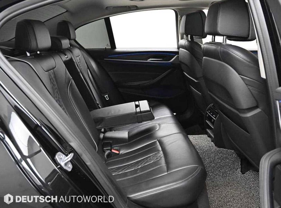 BMW 5시리즈 530i 럭셔리 플러스 사진 10