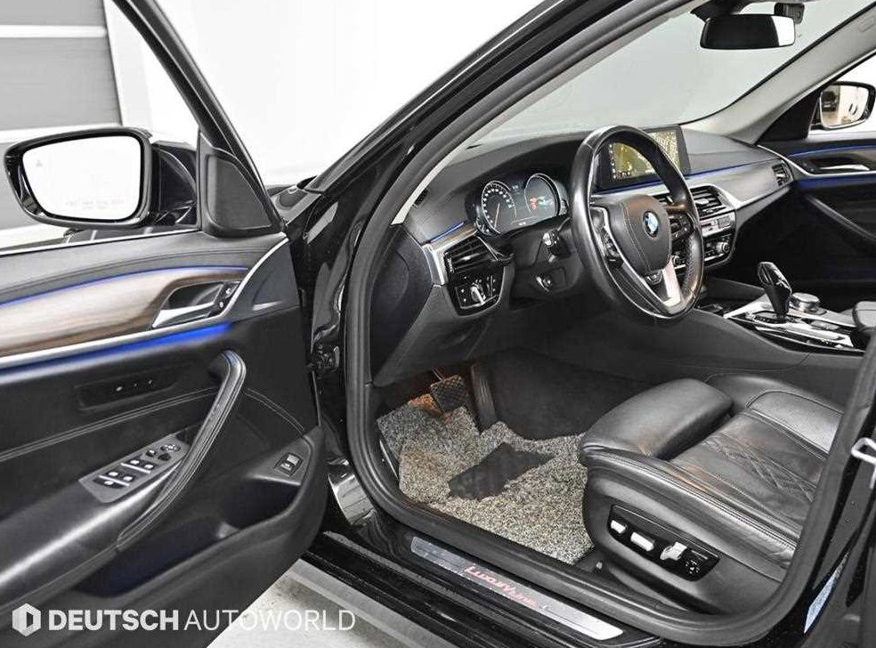 BMW 5시리즈 530i 럭셔리 플러스 사진 9