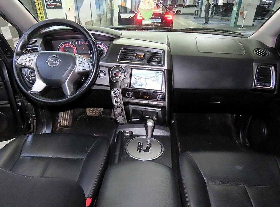KG모빌리티(쌍용)  코란도 CX5(2WD) 사진 10