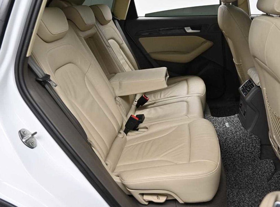 아우디 Q5 45 TDI 콰트로 사진 14