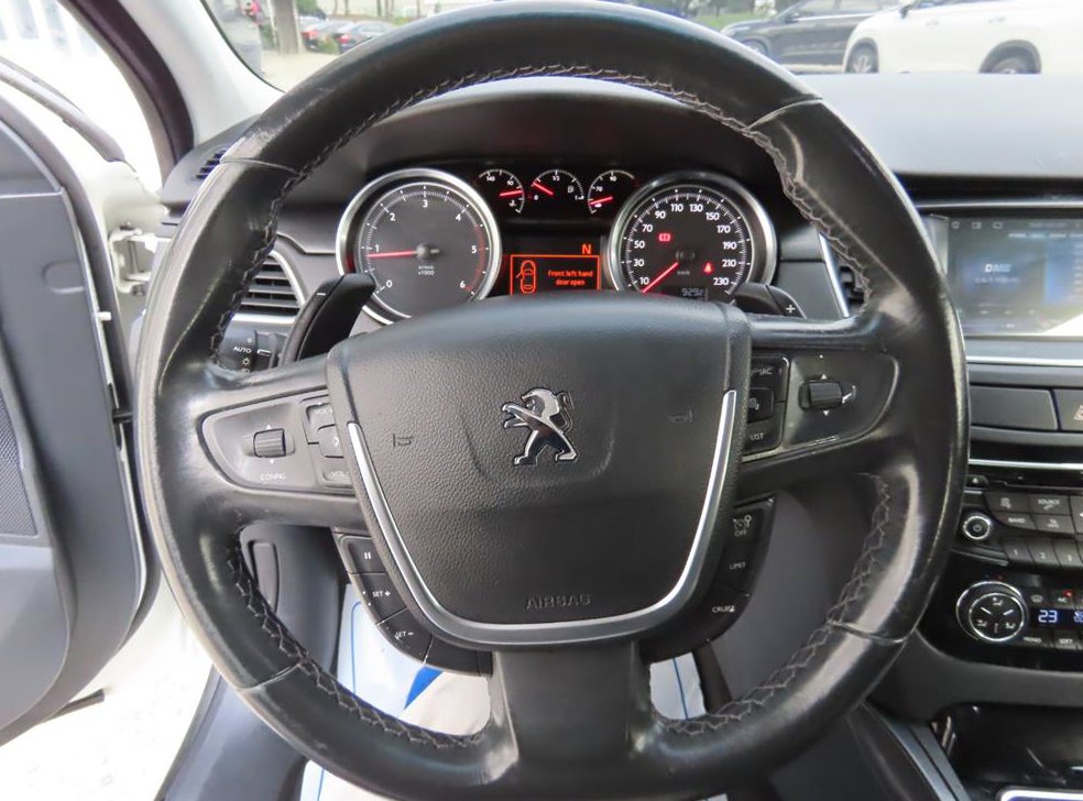 푸조 508 1.6 E-HDI 악티브 사진 8