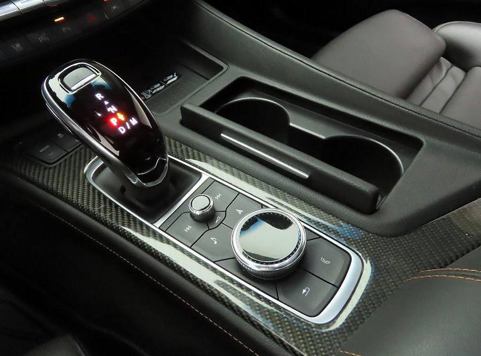 캐딜락 CT5 2.0 스포츠 사진 10
