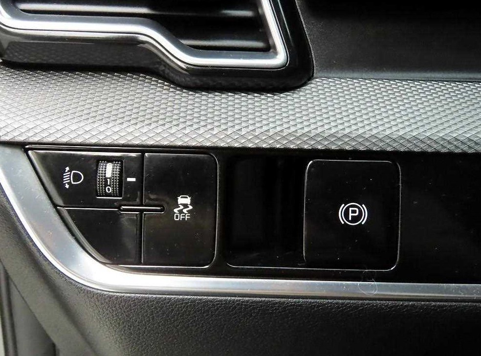 기아 스포티지 2.0 디젤 2WD 사진 12