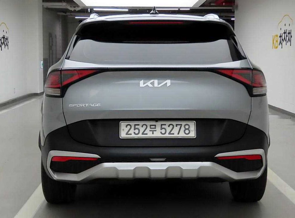 기아 스포티지 2.0 디젤 2WD 사진 3