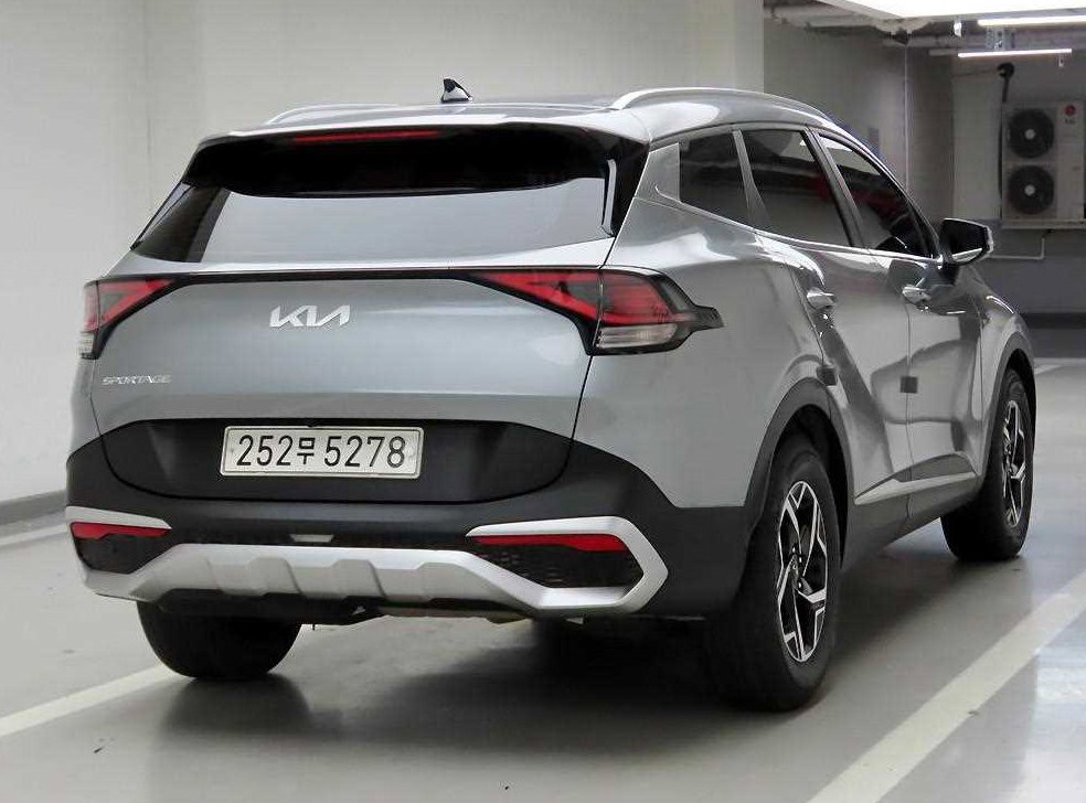 기아 스포티지 2.0 디젤 2WD 사진 4