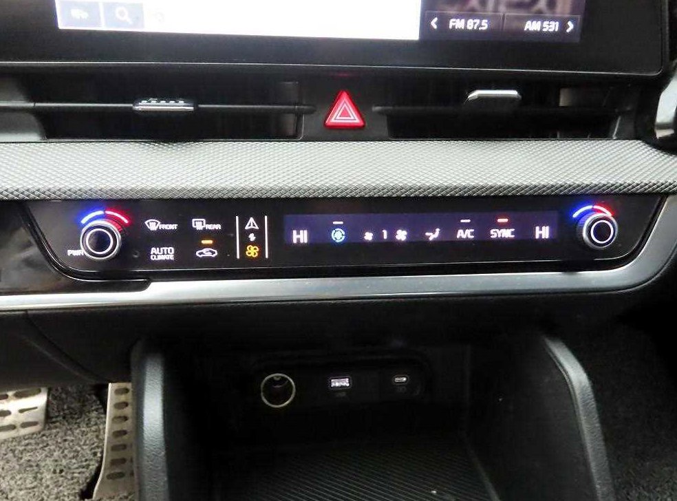기아 스포티지 2.0 디젤 2WD 사진 9
