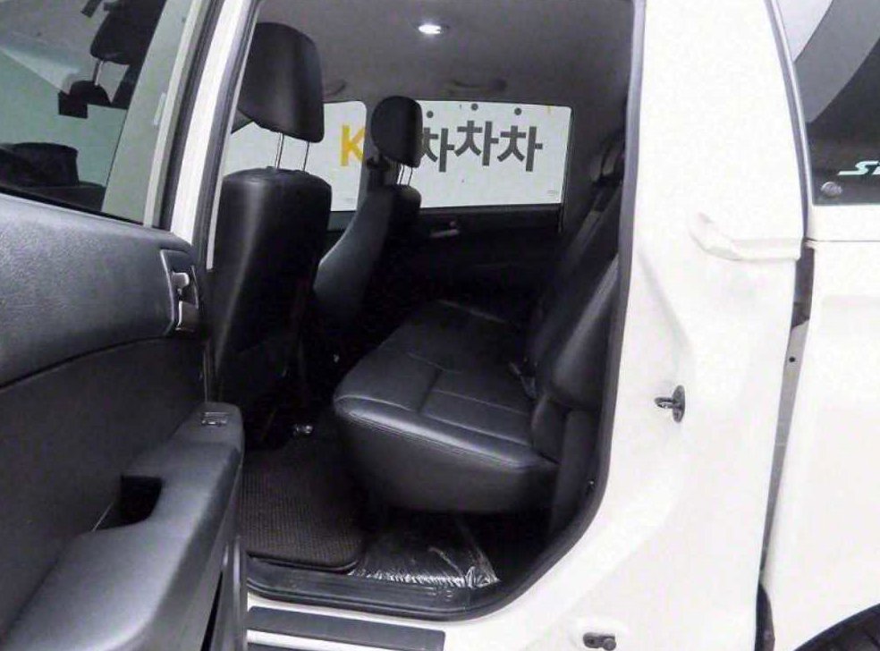 KG모빌리티(쌍용)  코란도 디젤 4WD CX7 사진 12