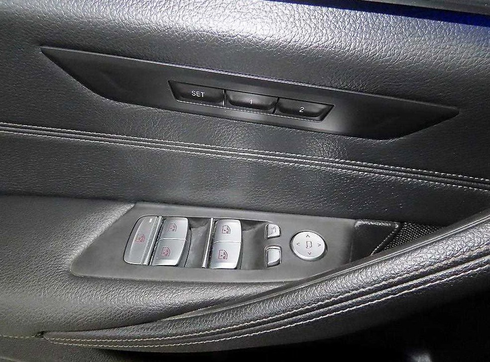 BMW 5시리즈 520i M 스포츠 사진 13