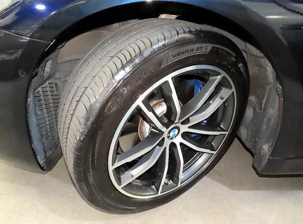 BMW 5시리즈 520i M 스포츠 사진 20