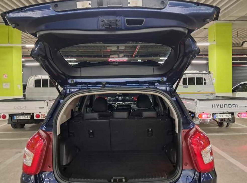 KG모빌리티(쌍용)  티볼리 2WD 가솔린 1.5 A5 사진 20