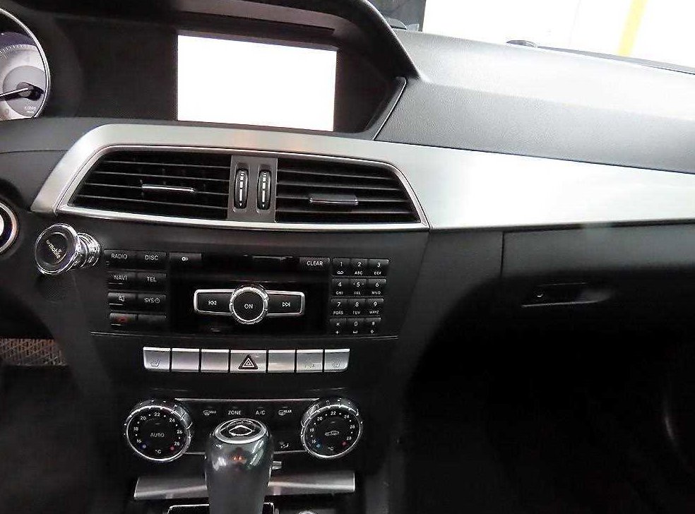 벤츠 C 클래스 C200 CGI 아방가르드 사진 14