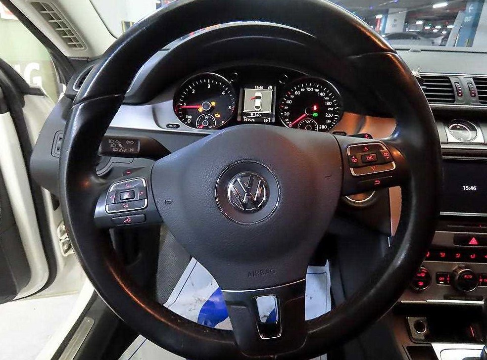 폭스바겐 CC 2.0 TDI 블루모션 사진 8