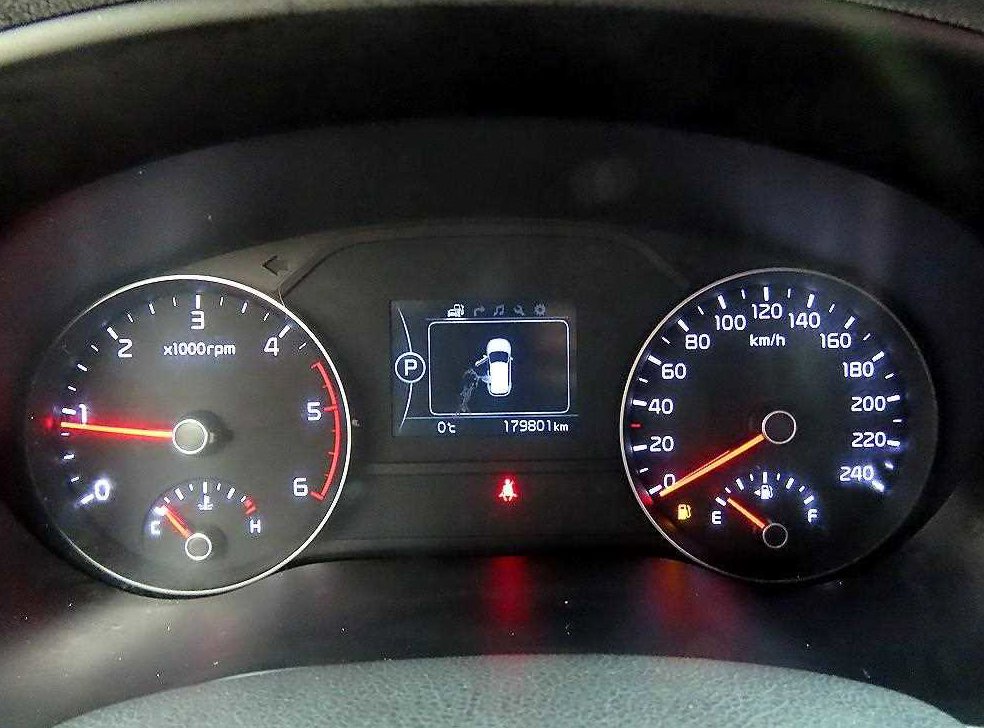 기아 스포티지 디젤 2.0 2WD 프레스티지 사진 9