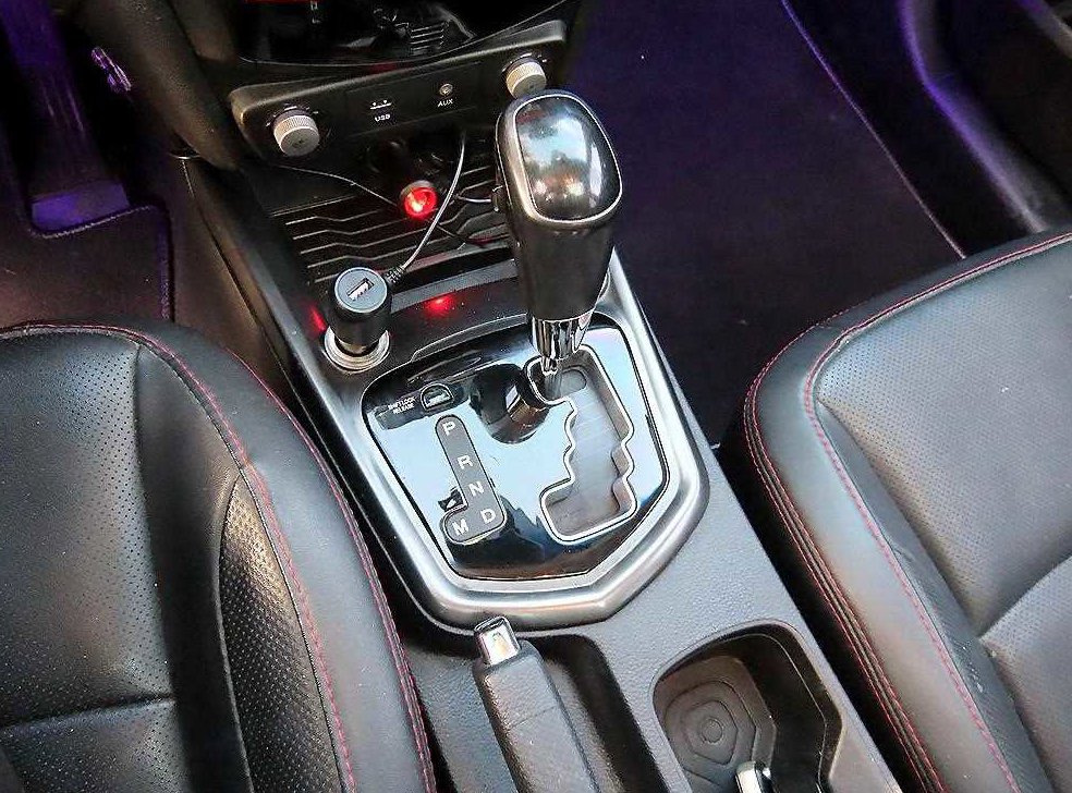 KG모빌리티(쌍용)  티볼리 2WD 가솔린 1.6 RX 사진 10