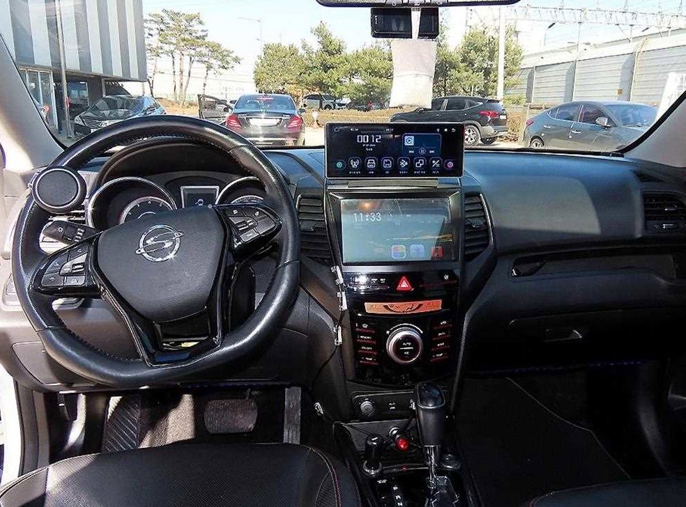 KG모빌리티(쌍용)  티볼리 2WD 가솔린 1.6 RX 사진 7