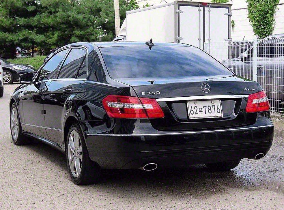 벤츠 E 클래스 E350 4MATIC 사진 3