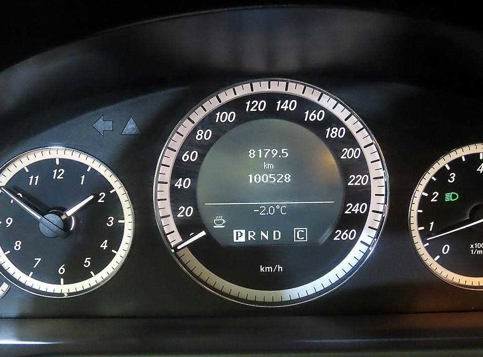 벤츠 E 클래스 E350 쿠페 사진 9