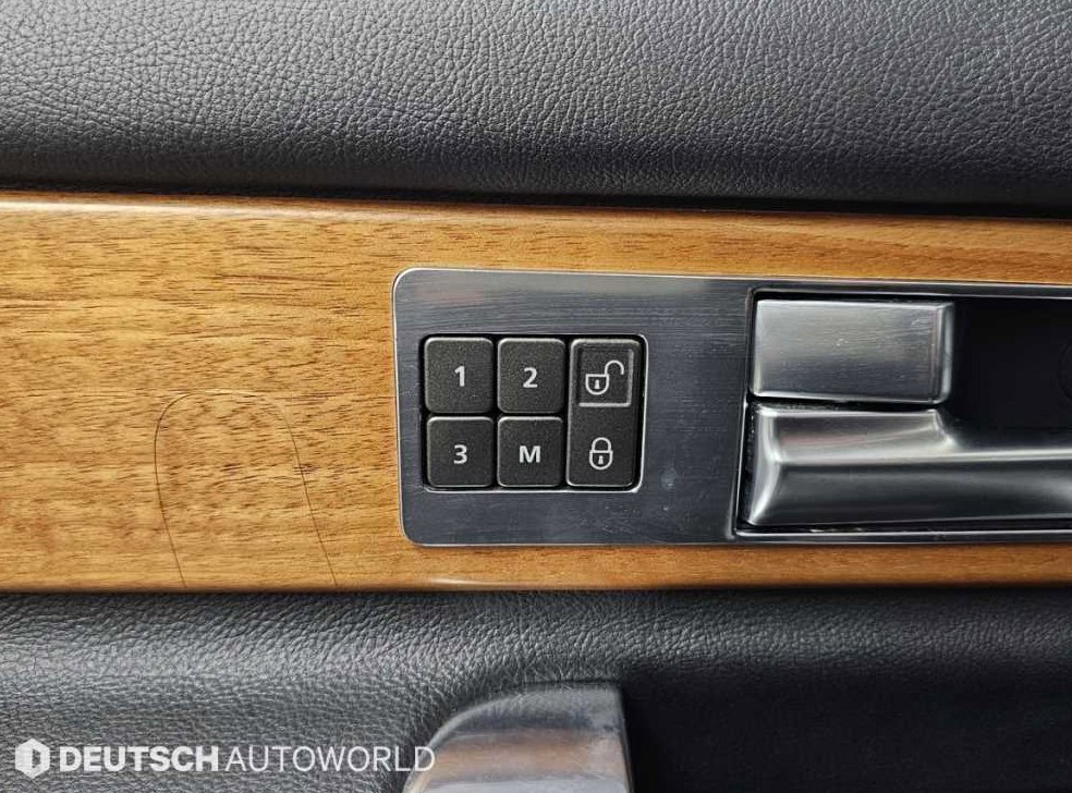 랜드로버 디스커버리 3.0 SDV6 HSE 사진 18